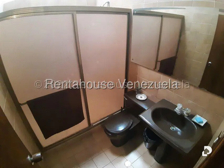 Casa en Prados del Este, Caracas – 17
