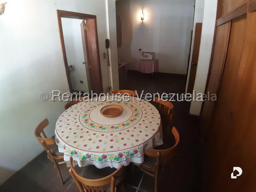 Casa en Prados del Este, Caracas – 11