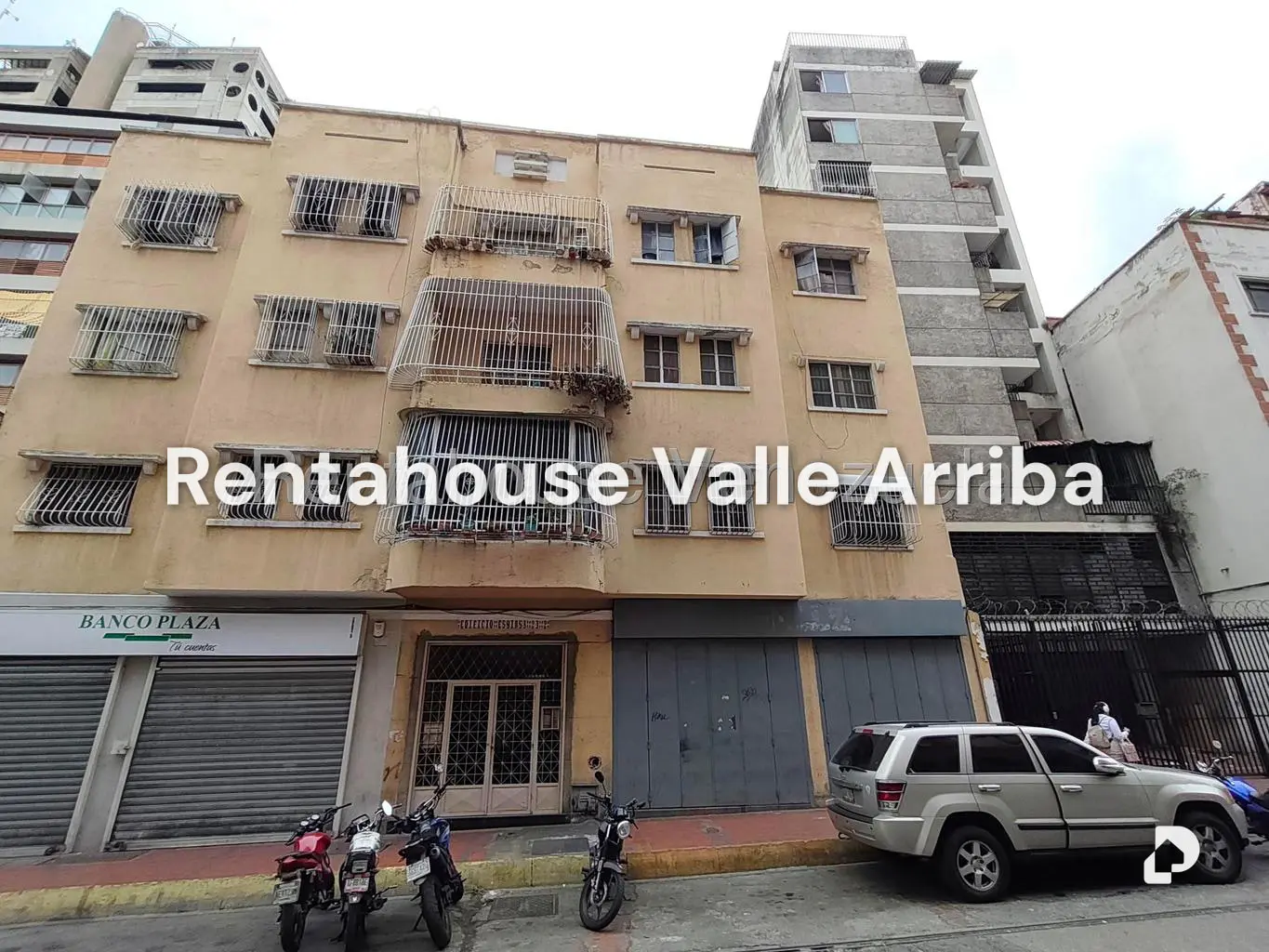 Local comercial en Parroquia La Candelaria, Caracas – 1