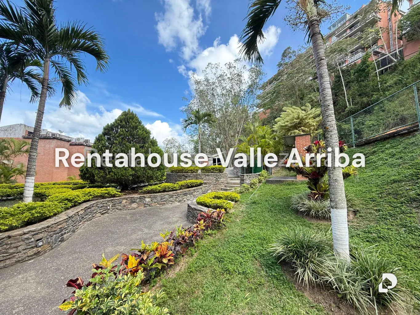 Apartamento en Lomas de La Lagunita, Caracas – 2