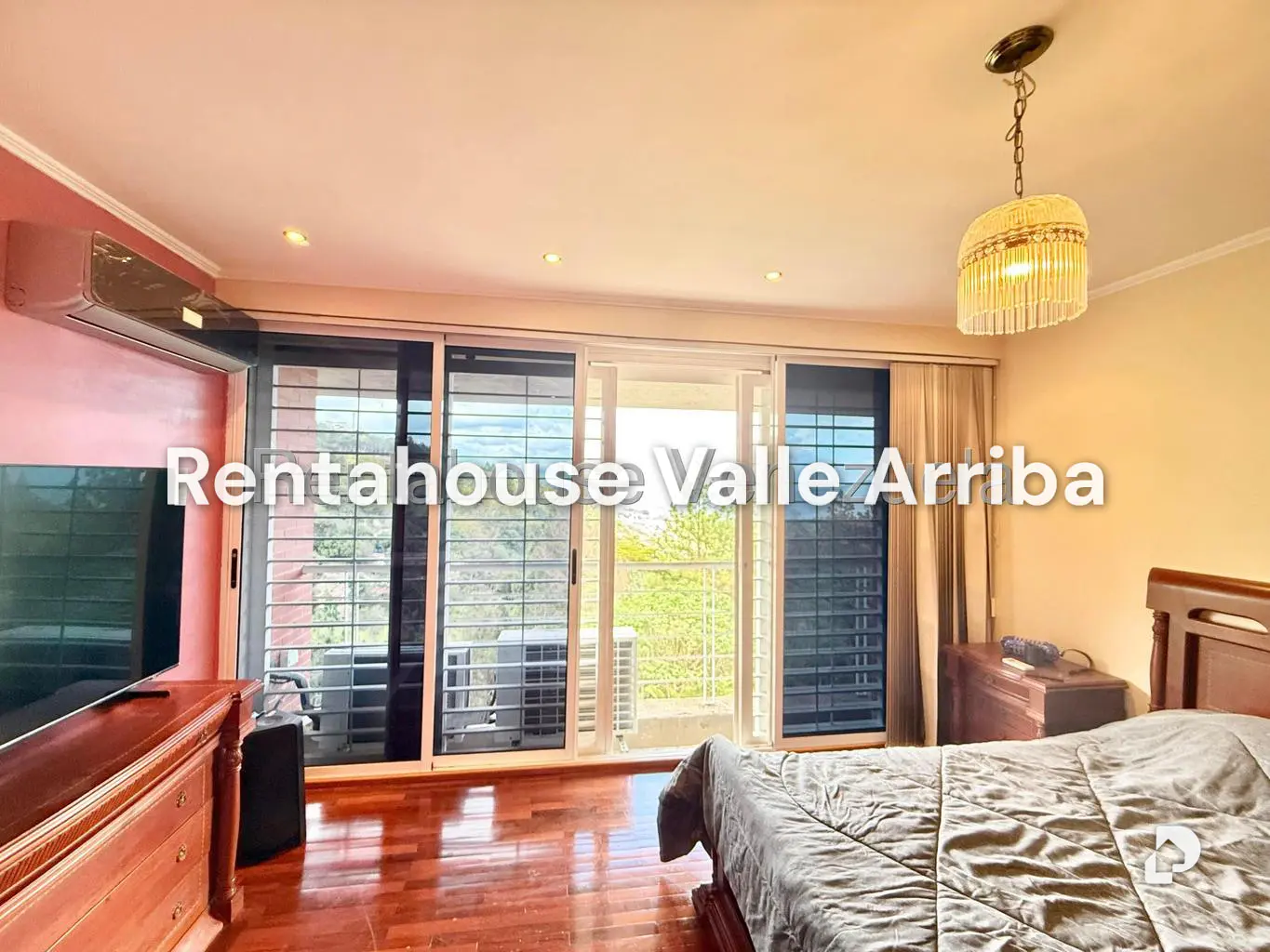 Apartamento en Lomas de La Lagunita, Caracas – 9