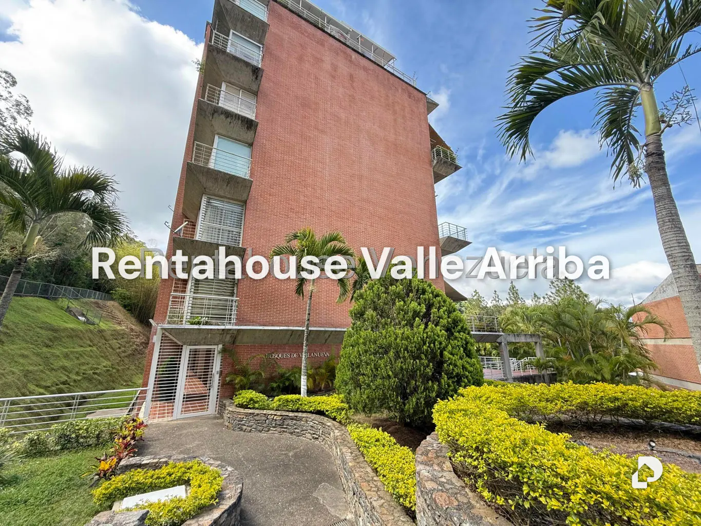 Apartamento en Lomas de La Lagunita, Caracas – 1