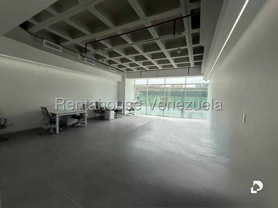 Oficina en Boleíta Norte, Caracas – 8