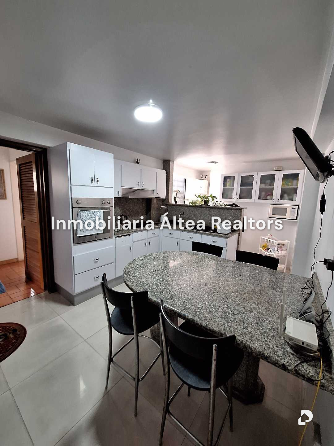 Apartamento en Cumbres de Curumo, Caracas – 12