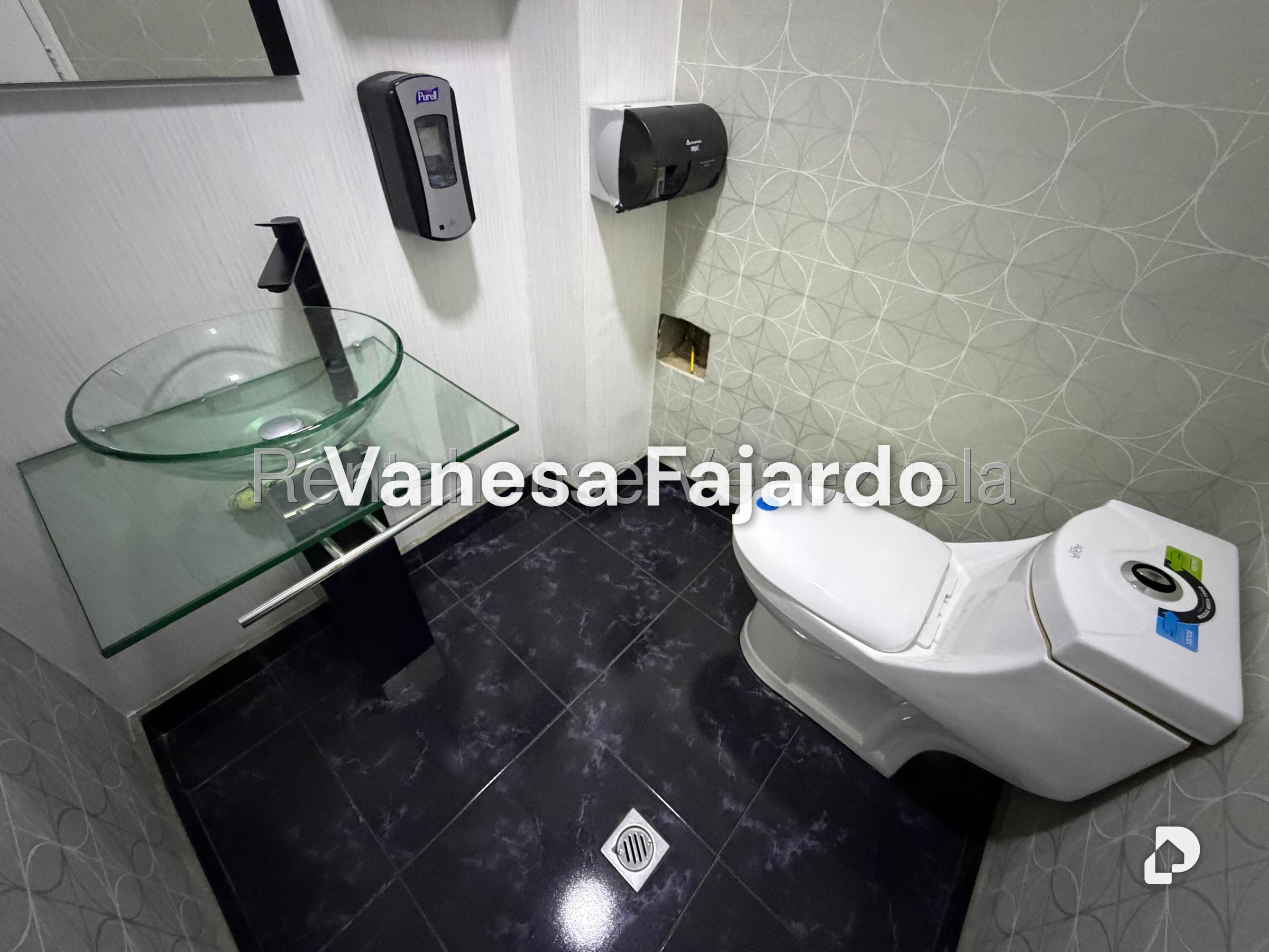 Oficina en Chuao, Caracas – 21