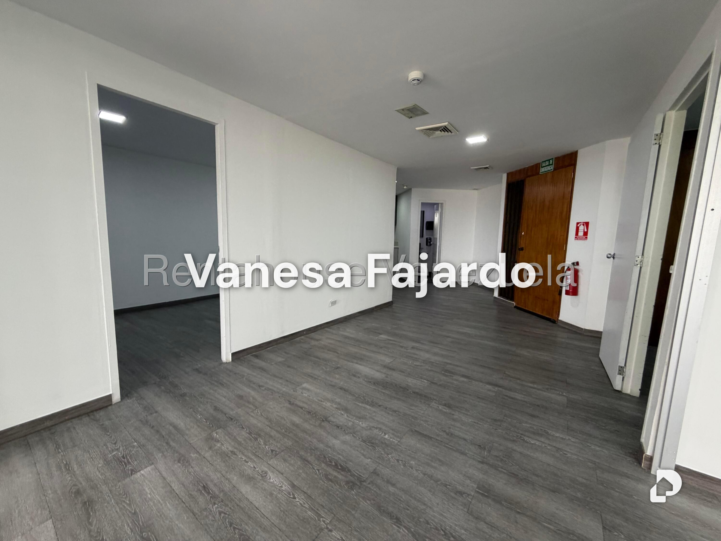 Oficina en Chuao, Caracas – 5
