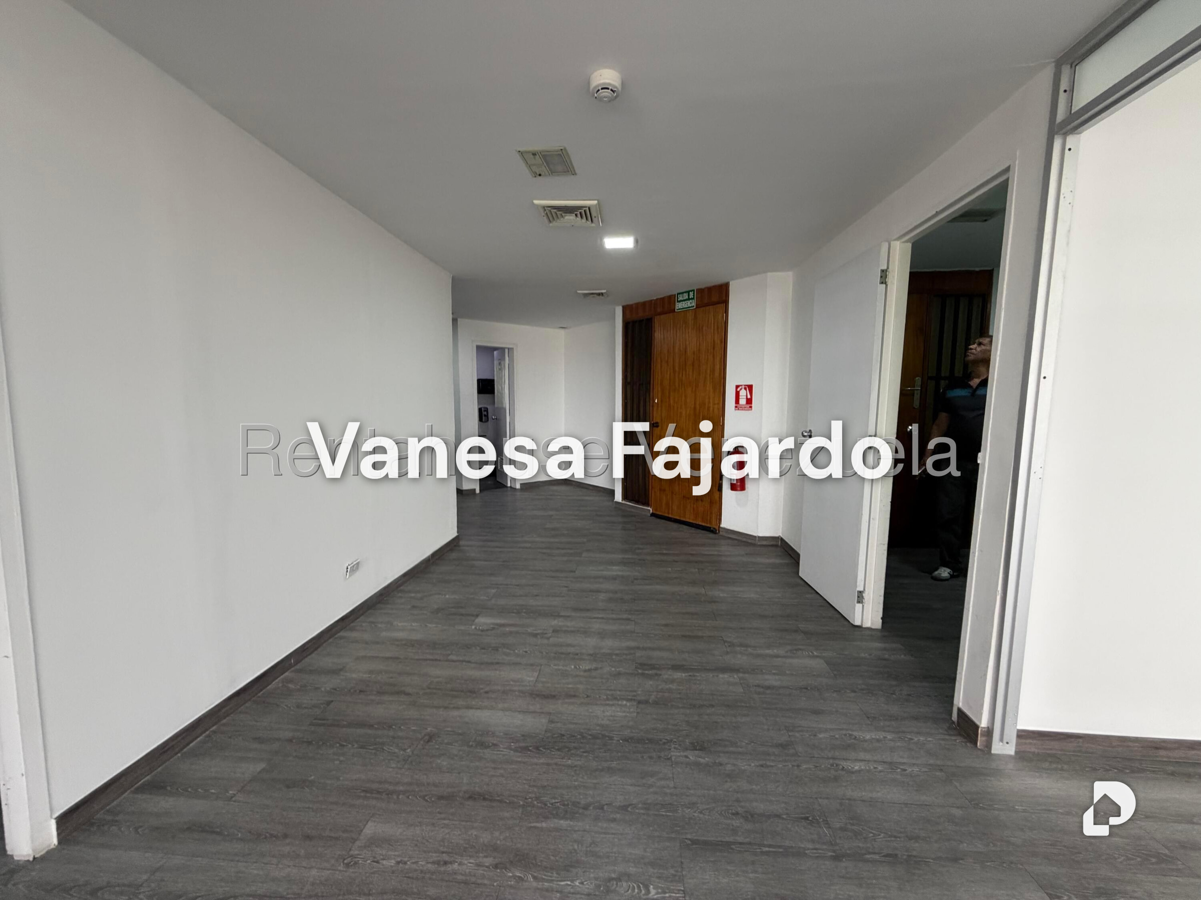 Oficina en Chuao, Caracas – 16