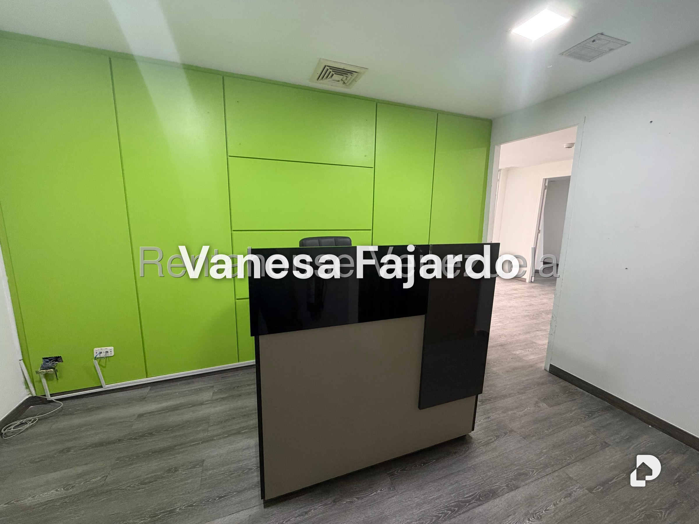 Oficina en Chuao, Caracas – 2