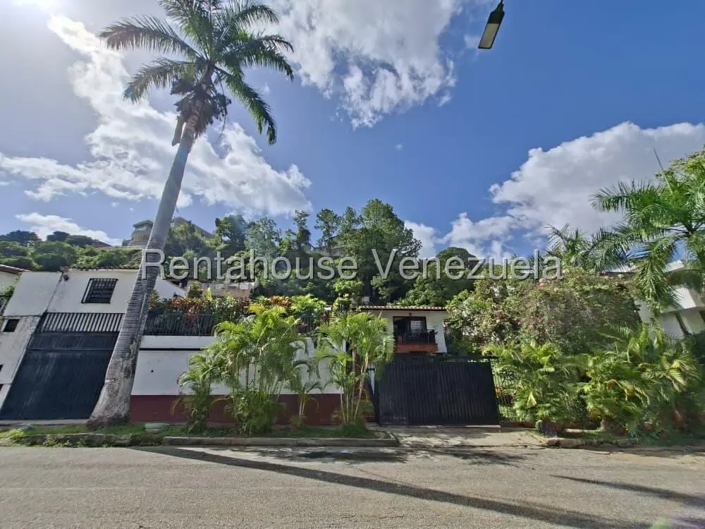 Casa en Prados del Este, Caracas - 1