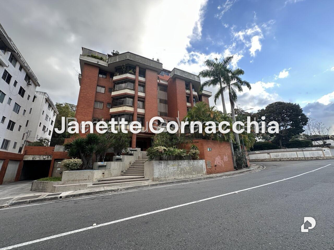 Apartamento en Cumbres de Curumo, Caracas – 1