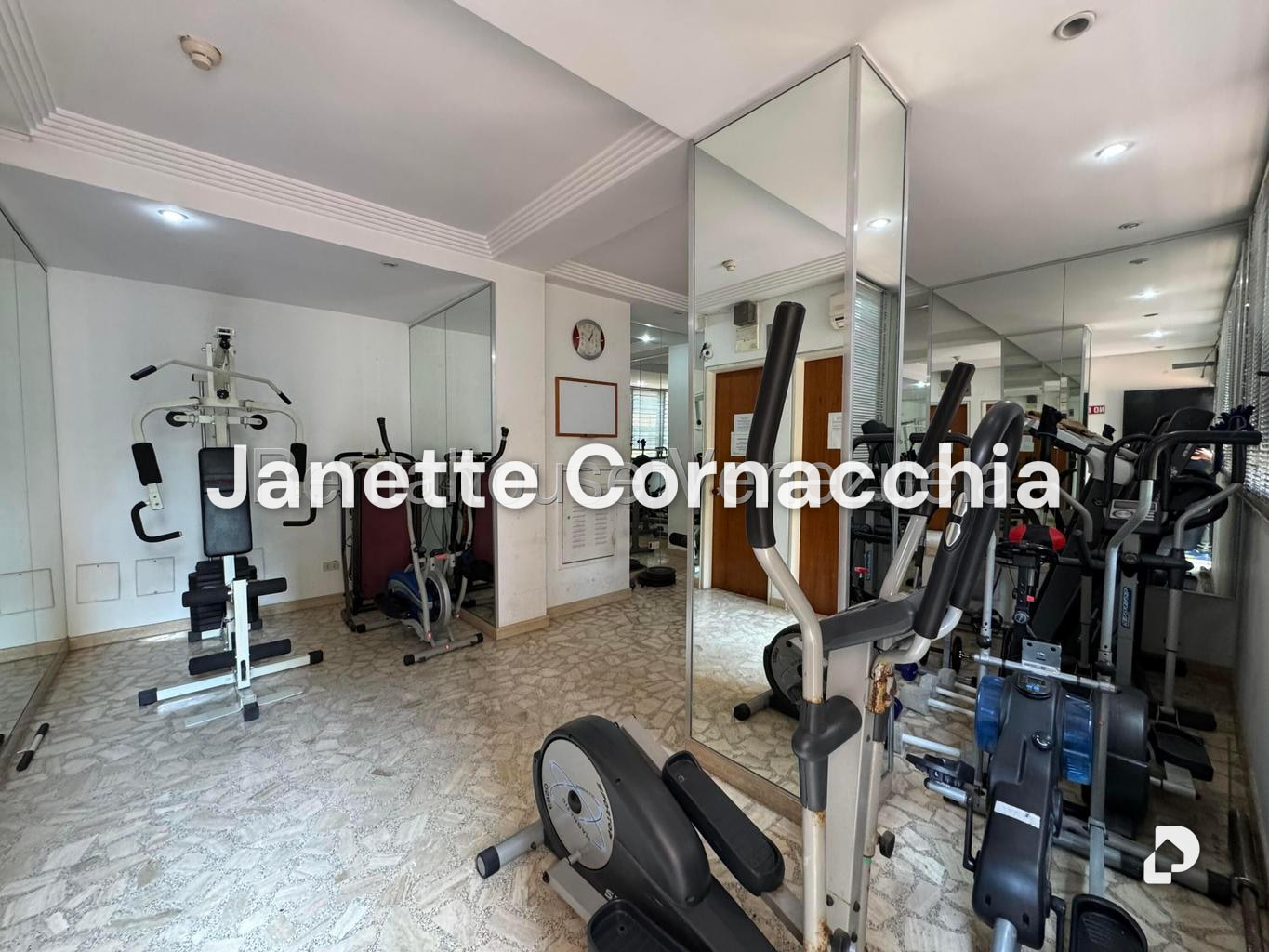 Apartamento en El Rosal, Caracas – 22