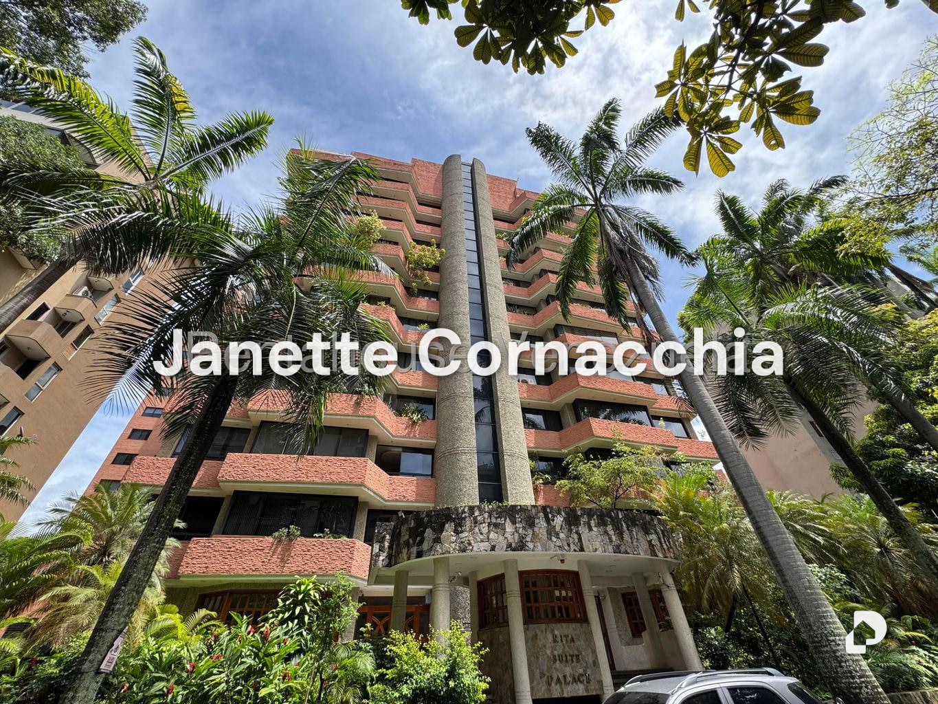 Apartamento en El Rosal, Caracas – 1