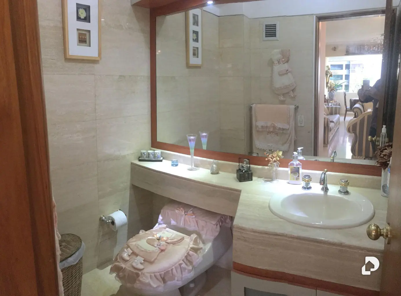 Apartamento en Lomas de La Lagunita, Caracas – 18