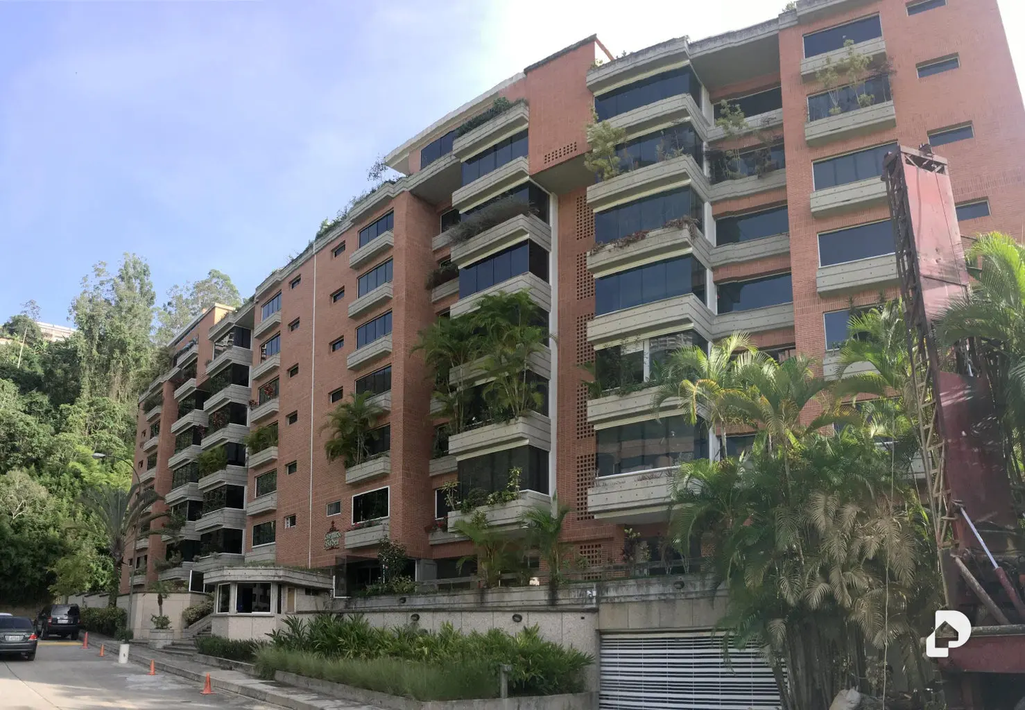 Apartamento en Lomas de La Lagunita, Caracas – 1