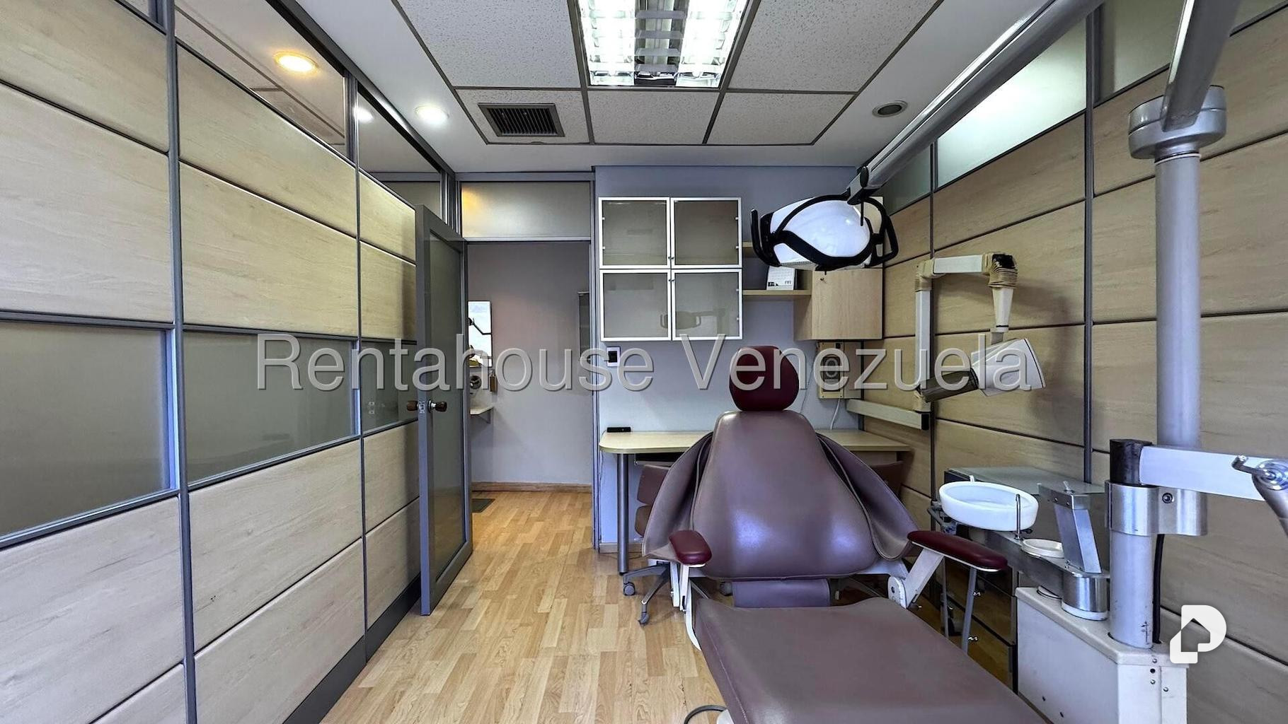 Local comercial en Vizcaya, Caracas – 21