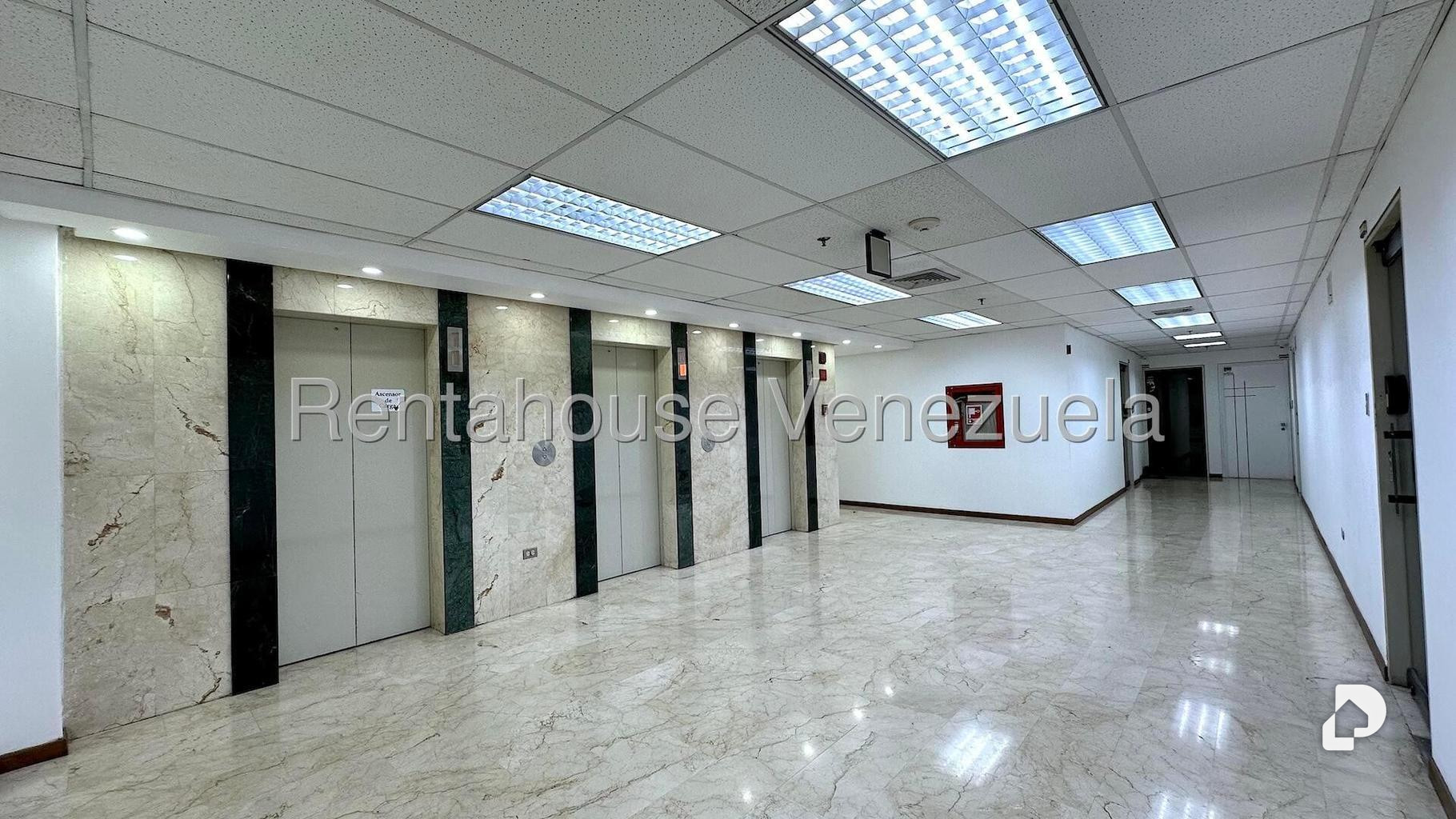 Local comercial en Vizcaya, Caracas – 29