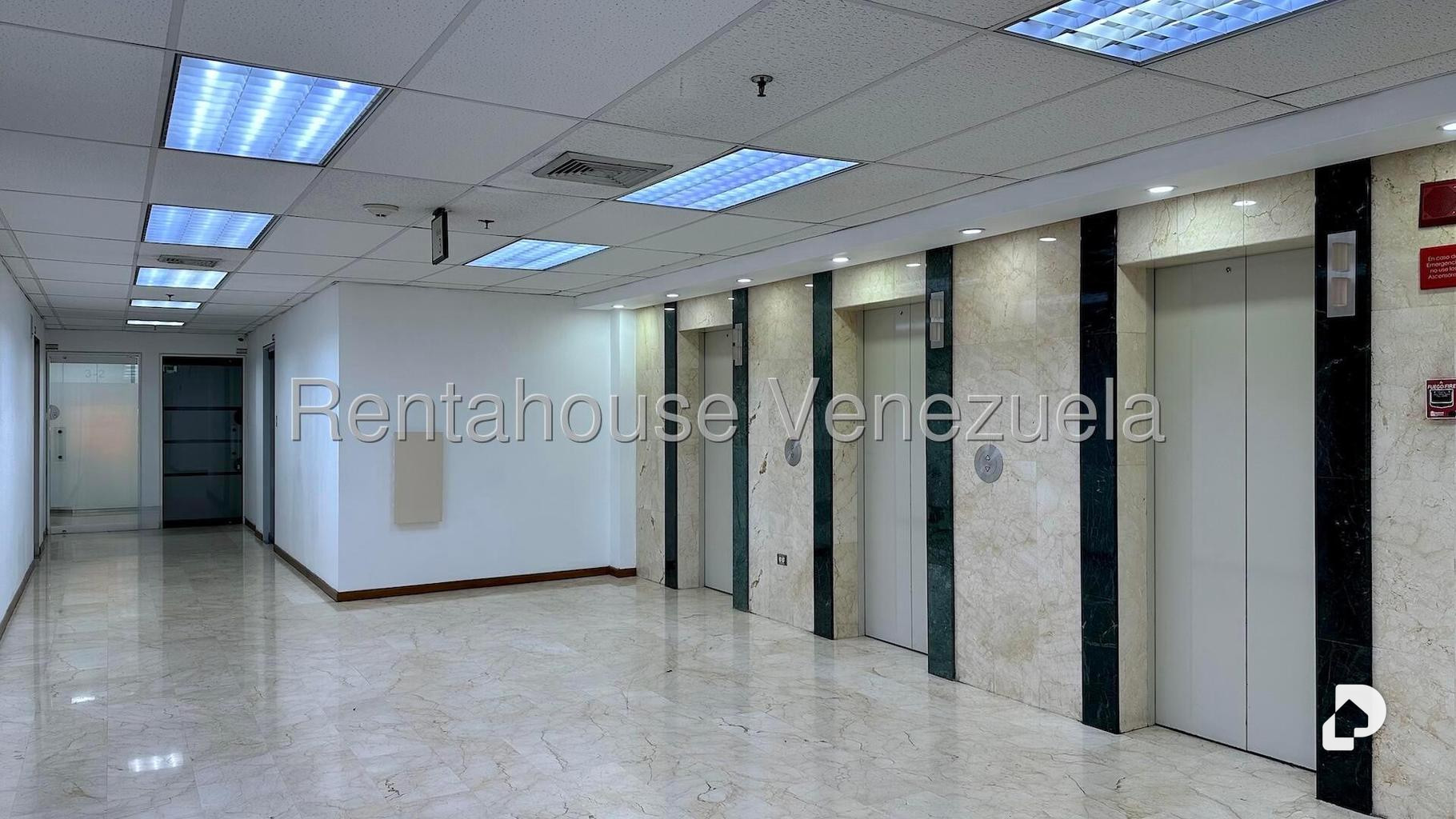 Local comercial en Vizcaya, Caracas – 3