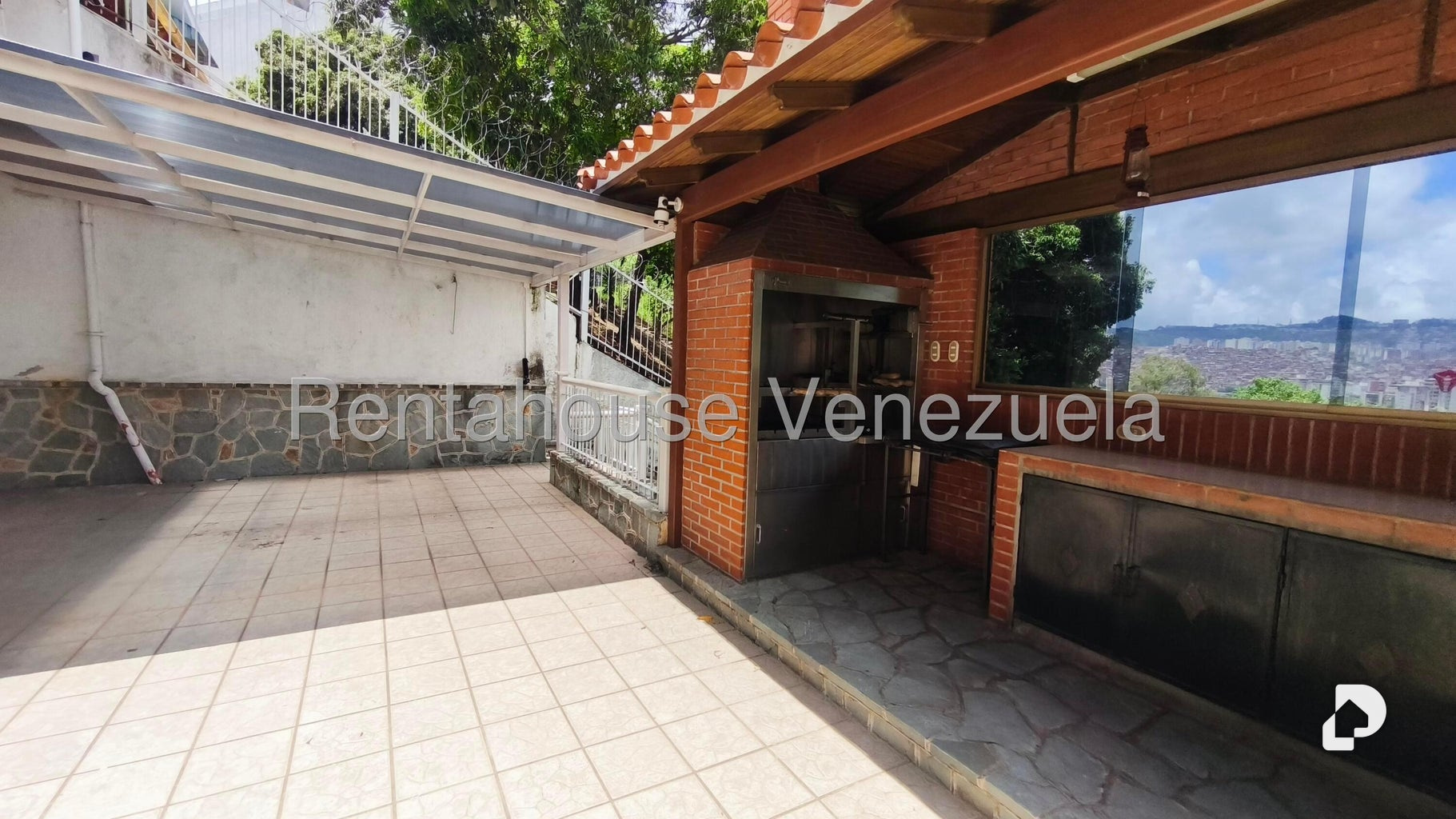 Casa en El Marqués, Caracas – 25