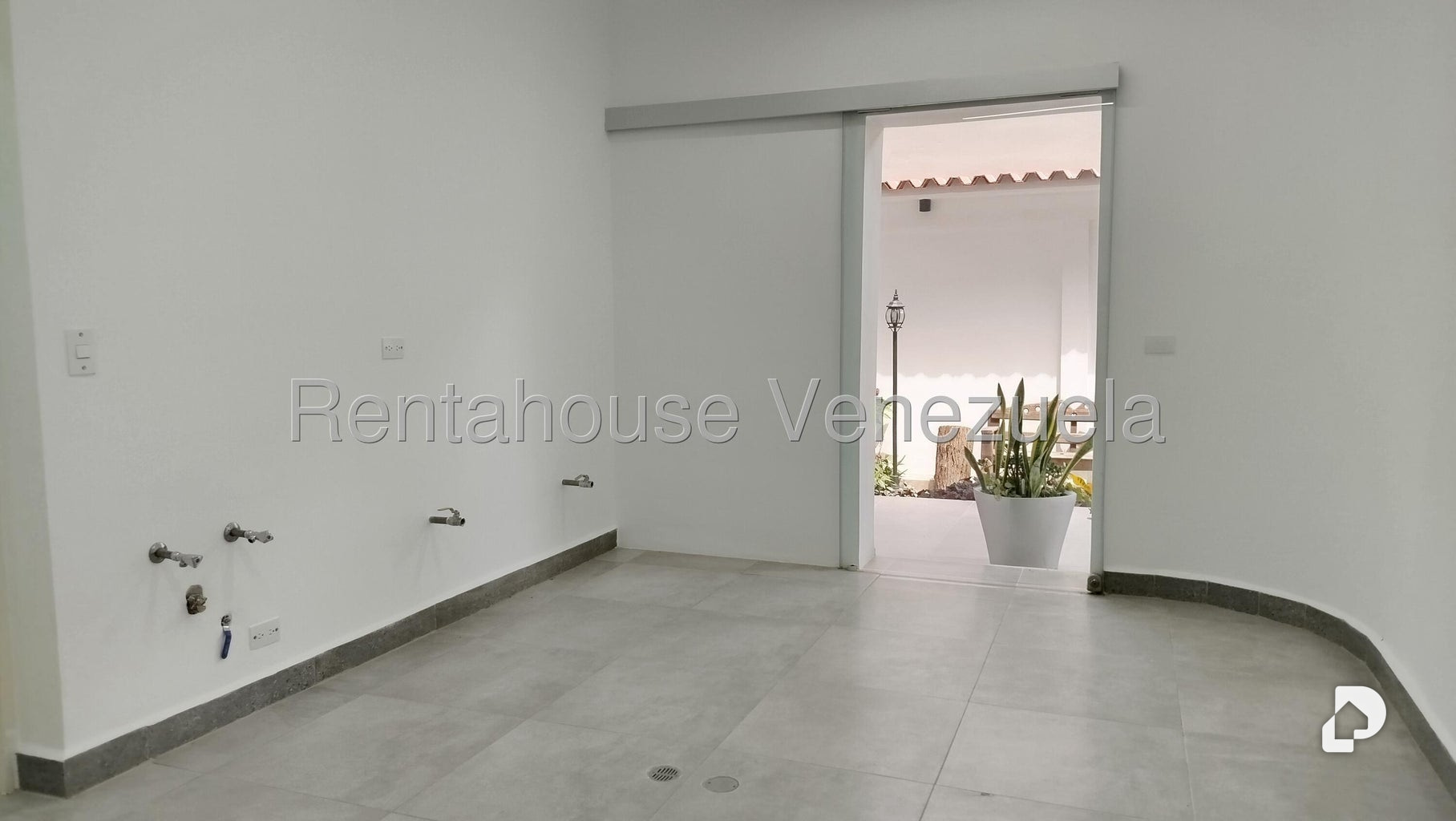 Casa en Colinas de Bello Monte, Caracas – 24