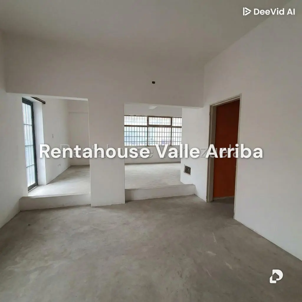 Casa en Las Mercedes, Caracas – 28