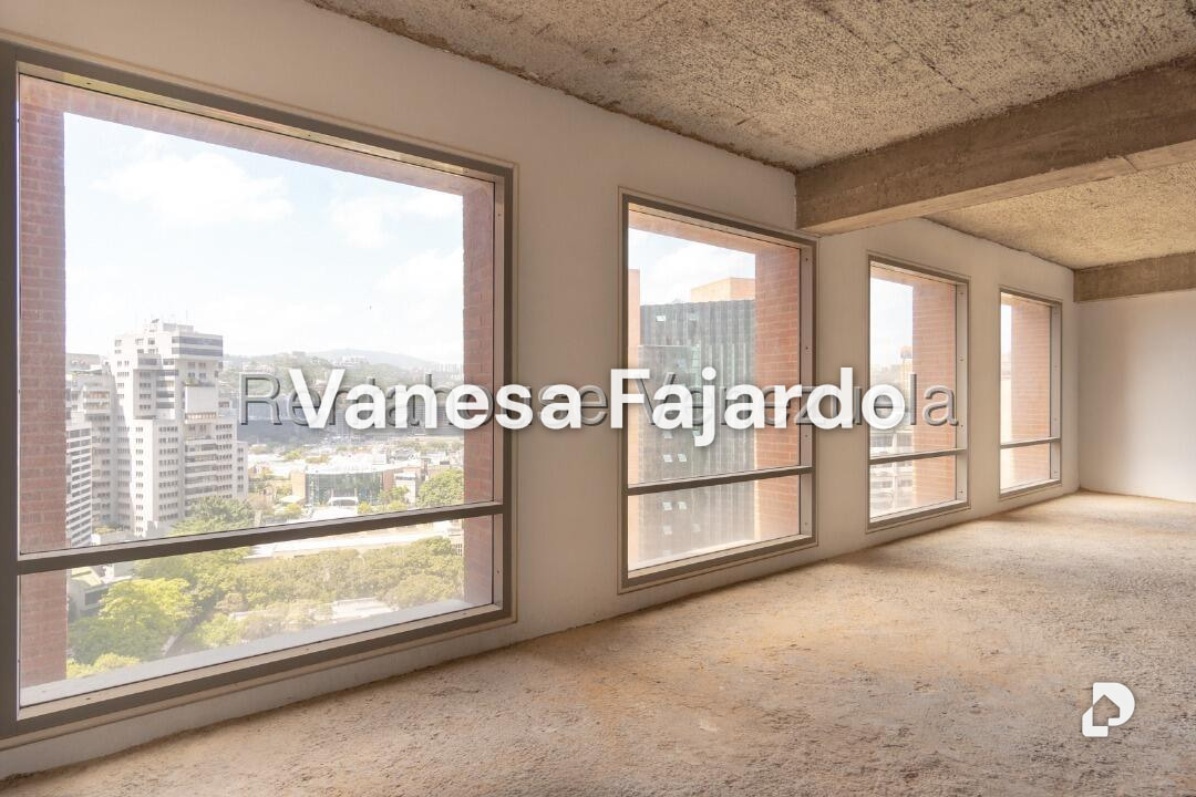 Office in Chacao, Caracas – 1