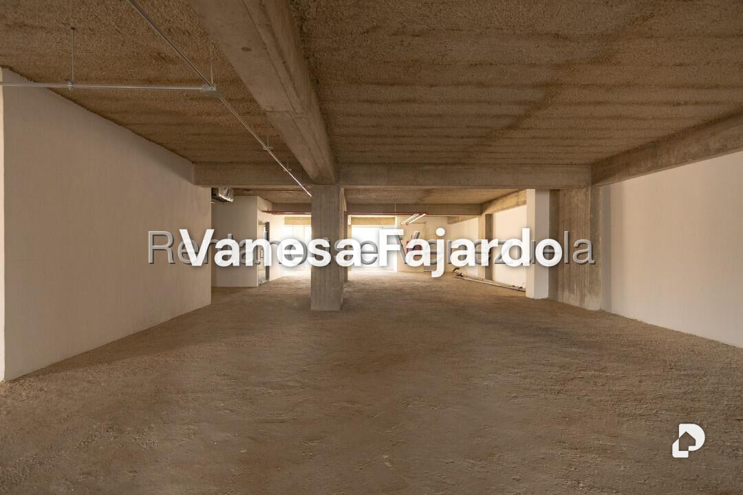 Office in Chacao, Caracas – 16