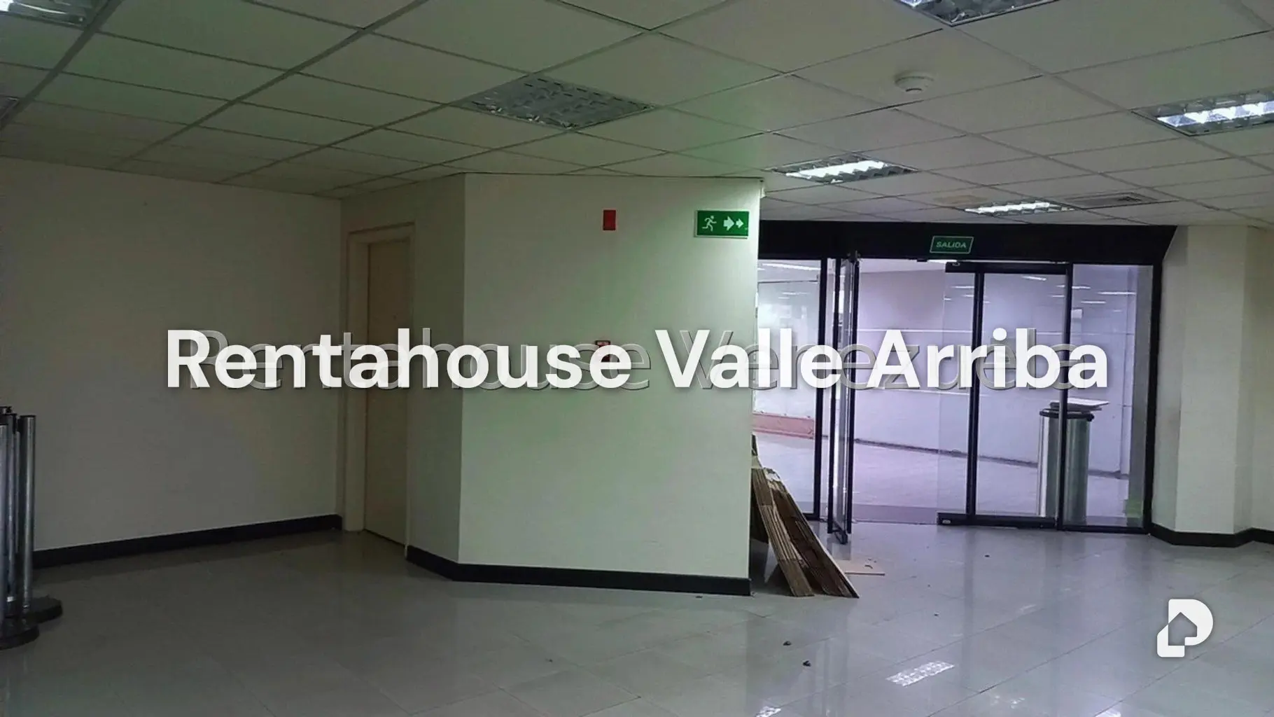 Local comercial en El Cafetal, Caracas – 3