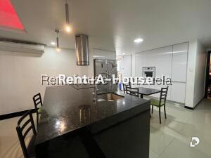 Apartamento en Urbanizacion San Jacinto, Maracay – 12