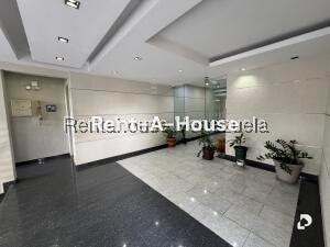 Apartamento en Urbanizacion San Jacinto, Maracay – 2