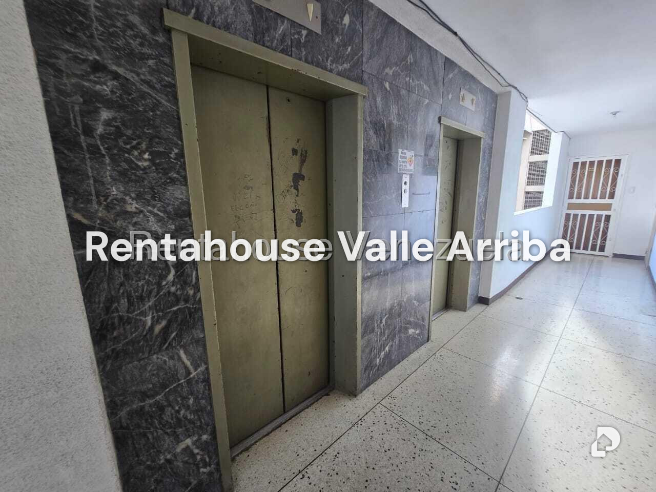 Apartamento en Las Acacias, Caracas – 17