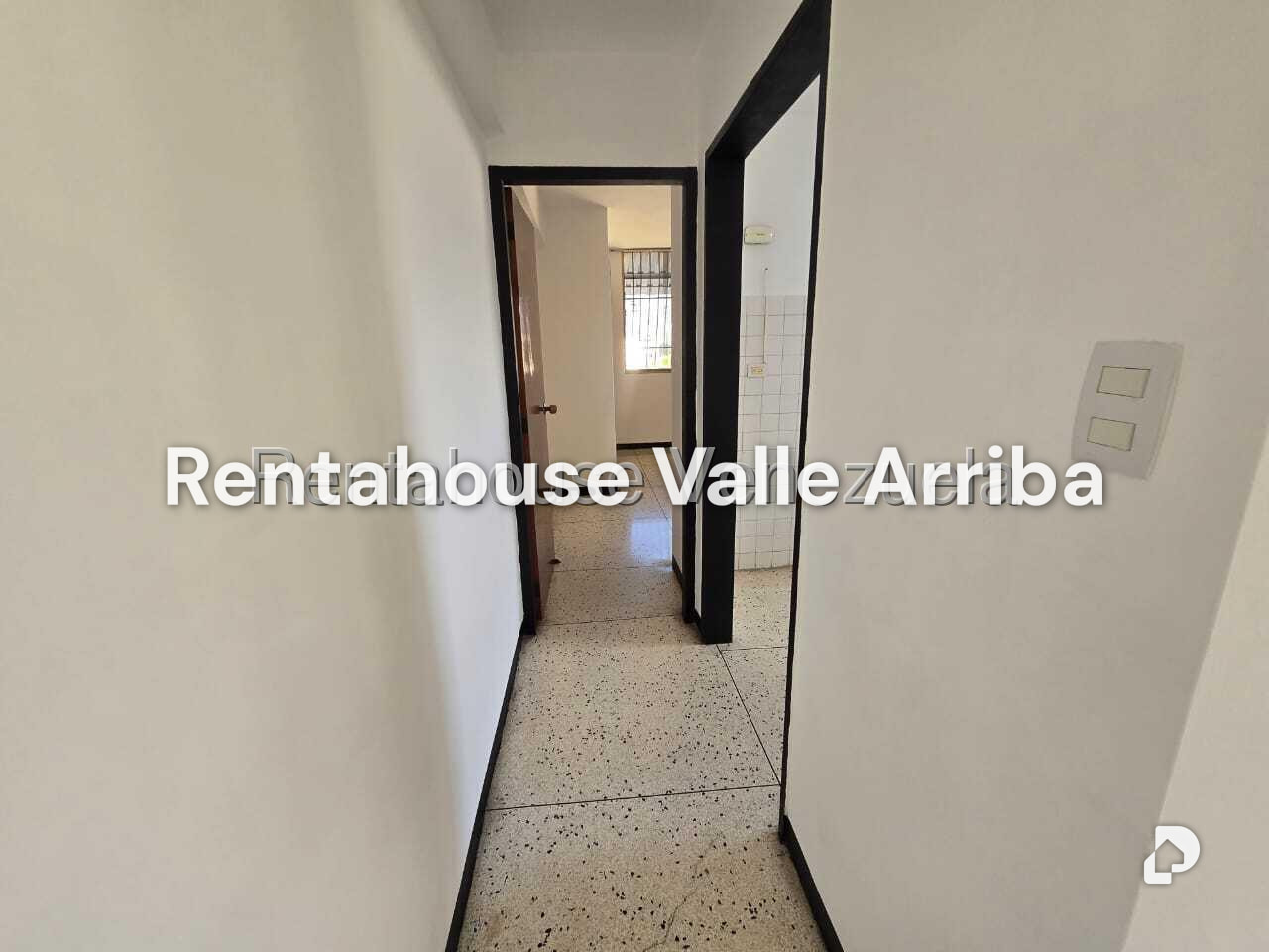 Apartamento en Las Acacias, Caracas – 12