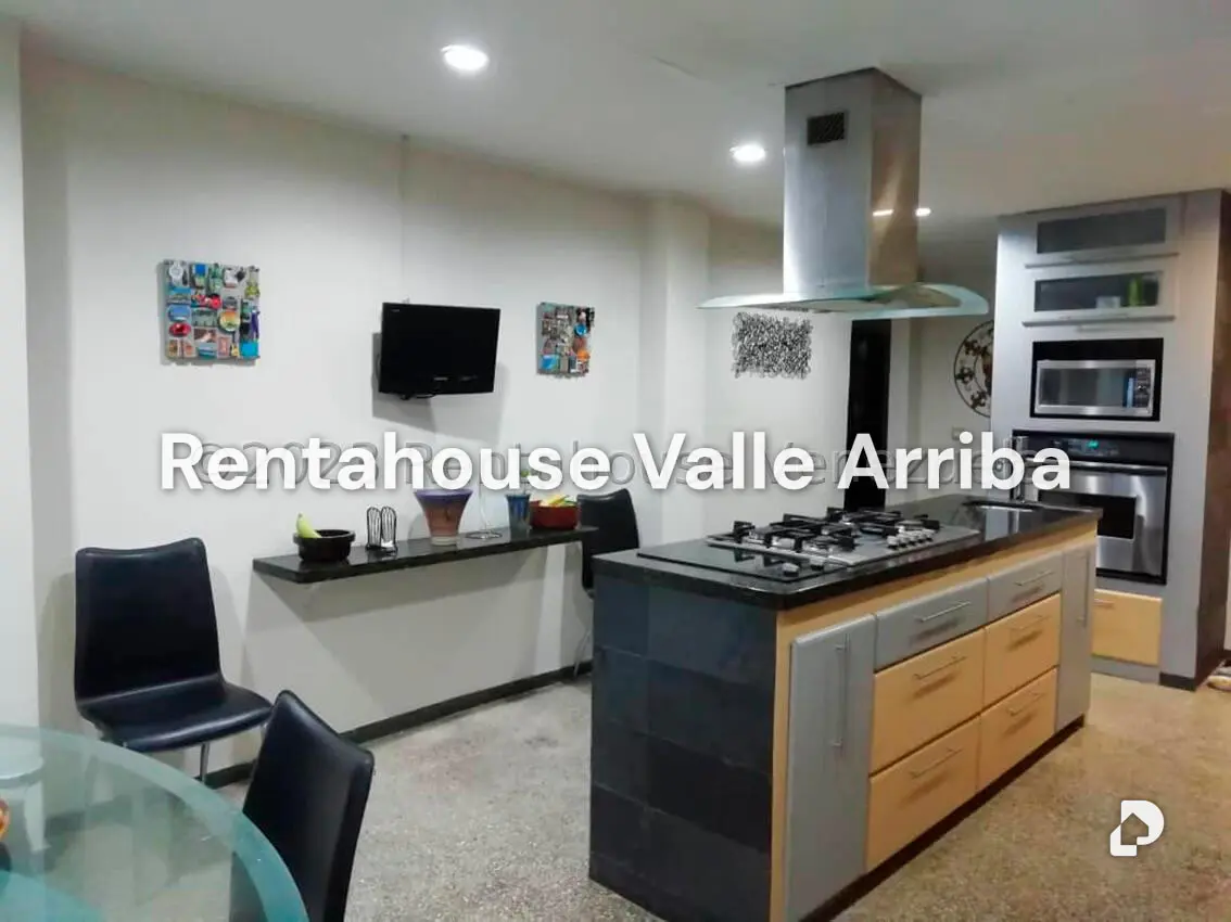 Casa en Karimao Country, Caracas – 17