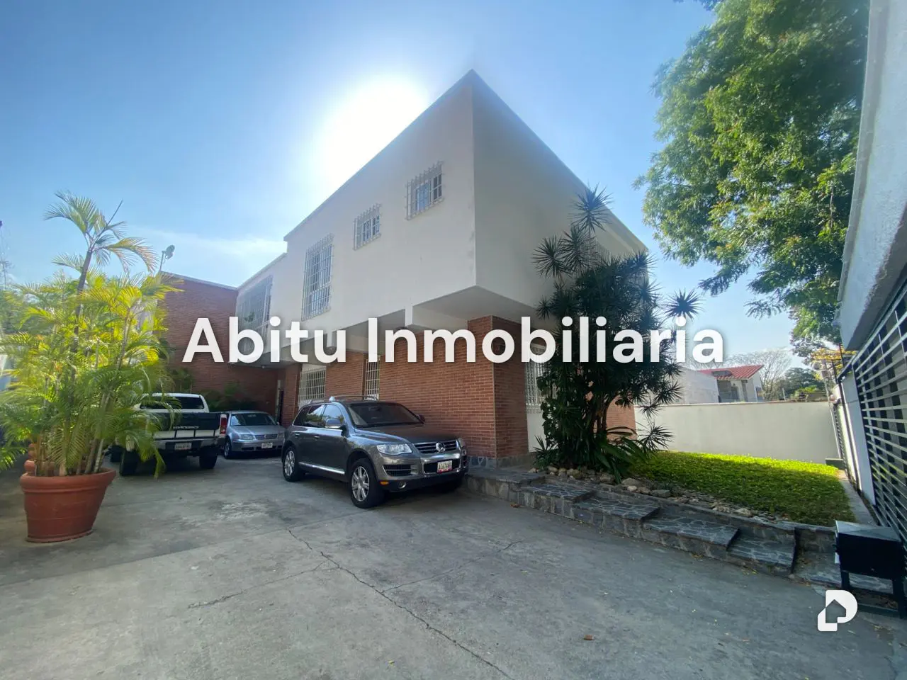 Building in La Floresta, Caracas – 1