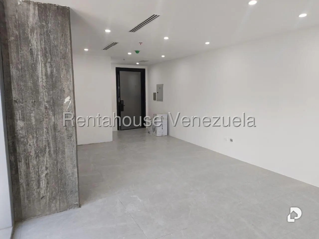 Oficina en Las Mercedes, Caracas – 11