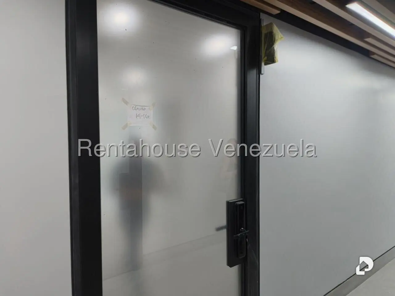 Oficina en Las Mercedes, Caracas – 7