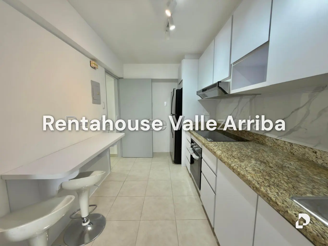 Apartamento en Los Naranjos (del Cafetal), Caracas – 12