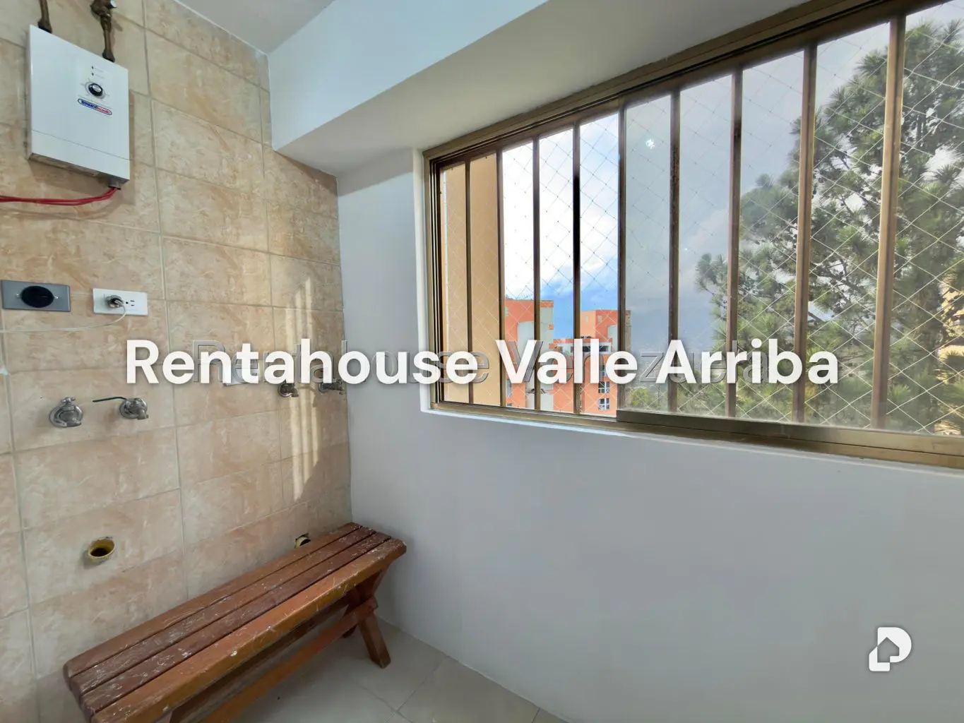 Apartamento en Los Naranjos (del Cafetal), Caracas – 11