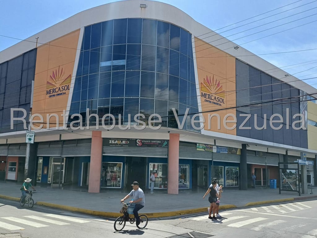 Local comercial en Guacara - 1