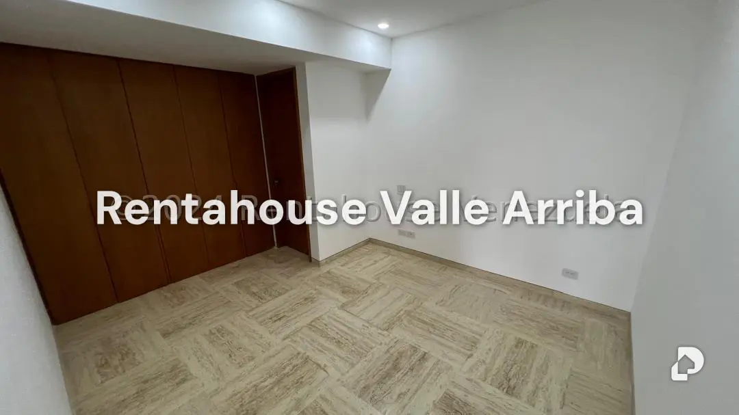 Apartamento en Las Mercedes, Caracas – 16