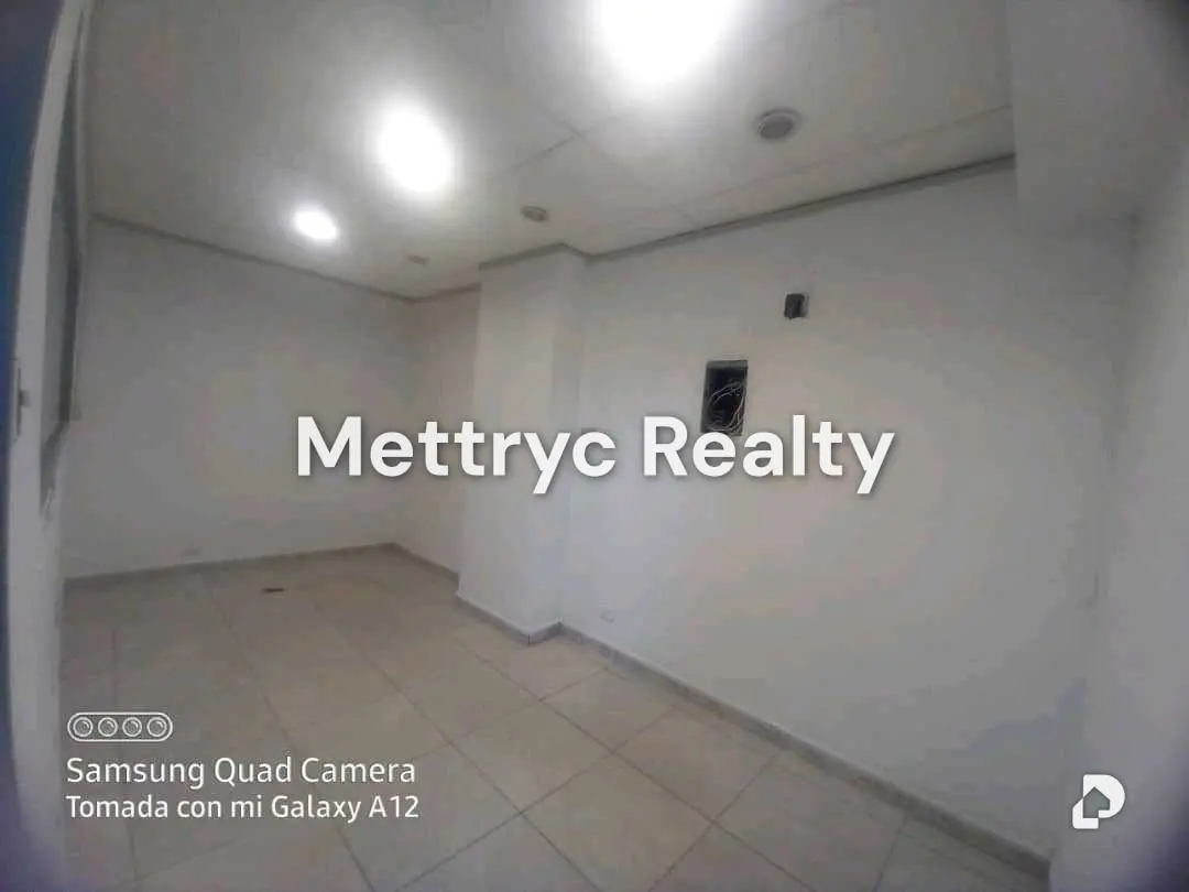 Local comercial en La Candelaria, Valencia – 2
