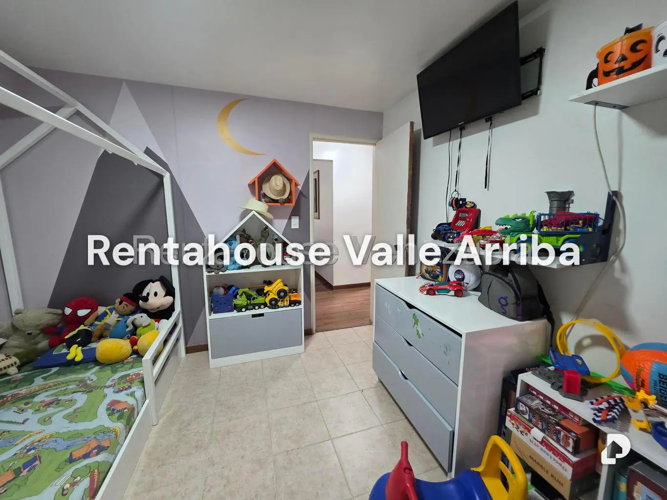 Apartamento en La Bonita, Caracas – 24