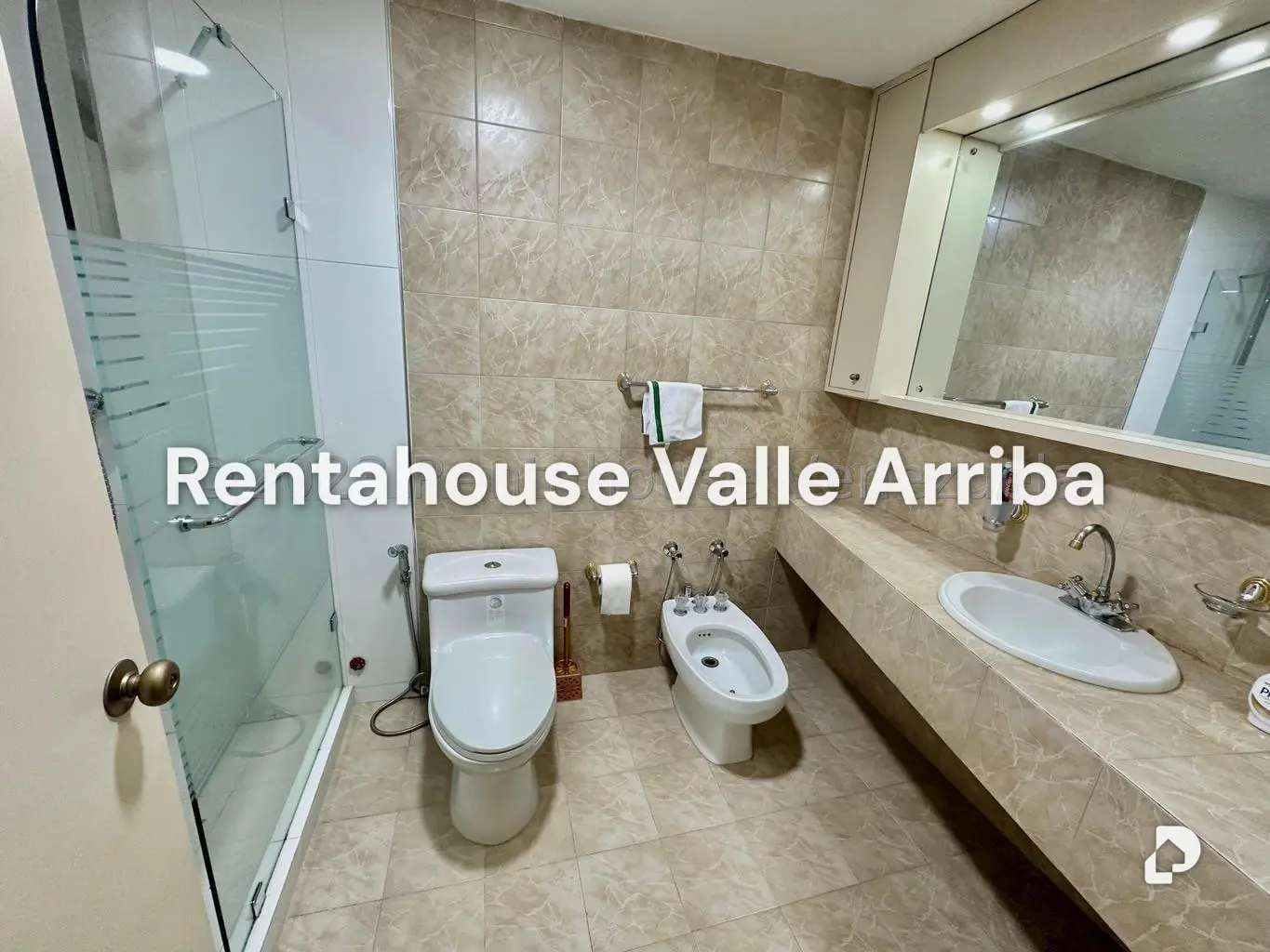 Apartamento en Las Mercedes, Caracas – 18