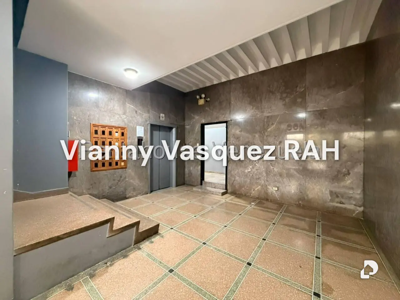 Apartment in Caracas – 24
