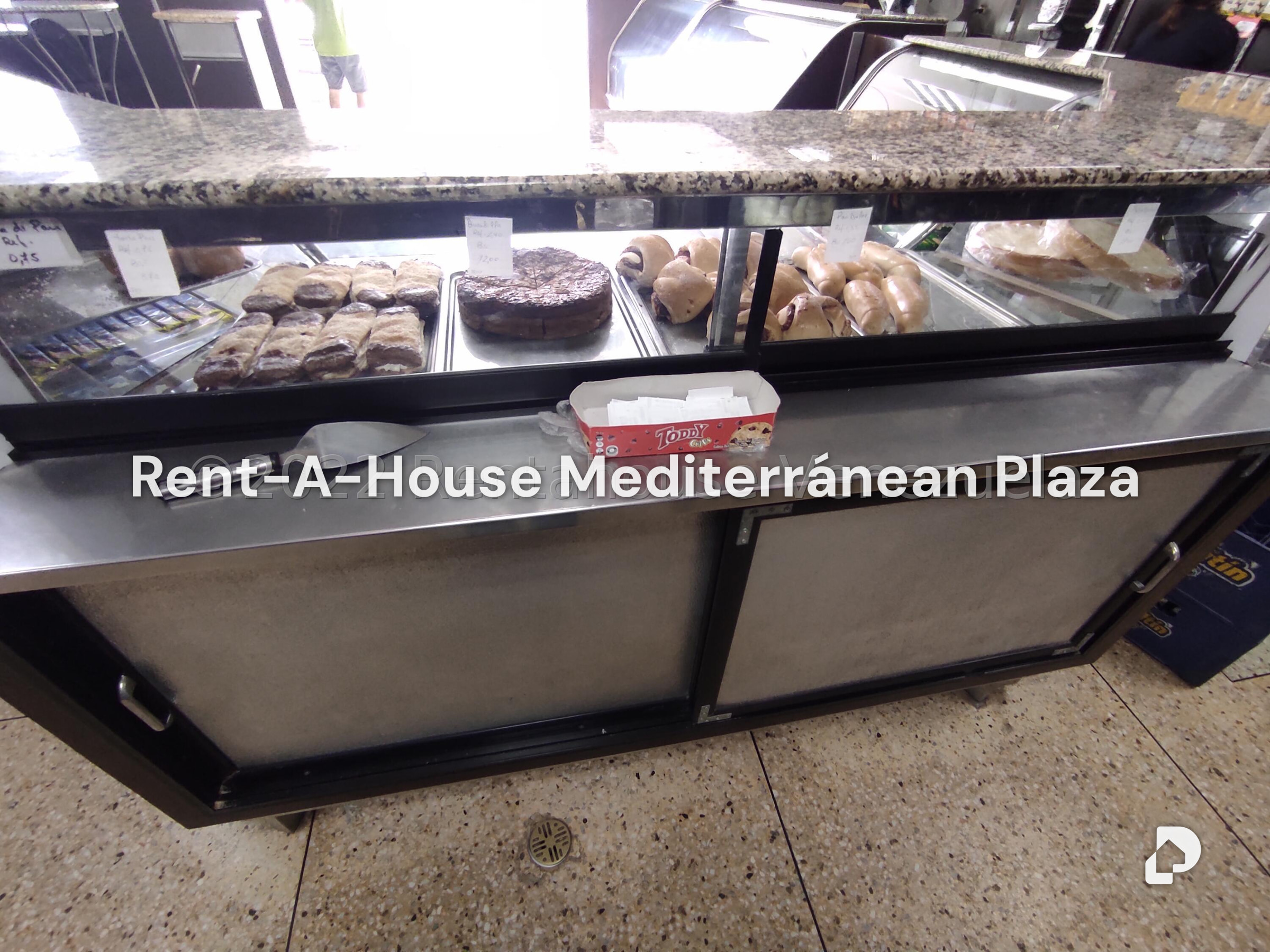 Local comercial en Parque Valencia, Valencia – 26