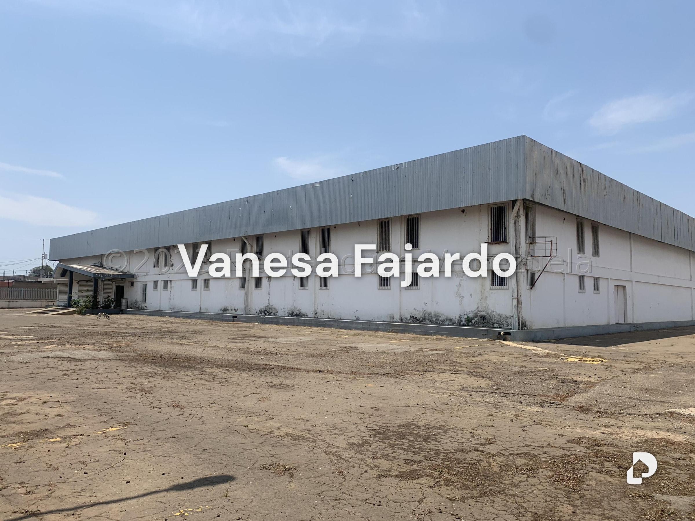 Local comercial en Avenida Goajira, Maracaibo – 26
