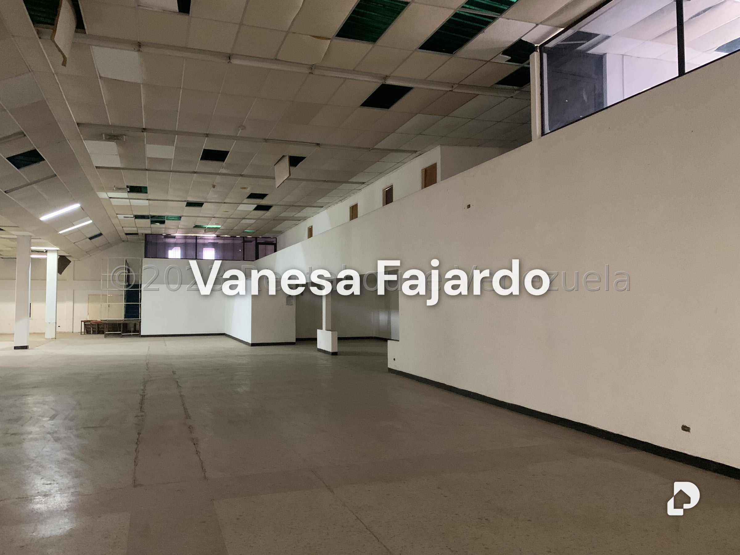 Local comercial en Avenida Goajira, Maracaibo – 9
