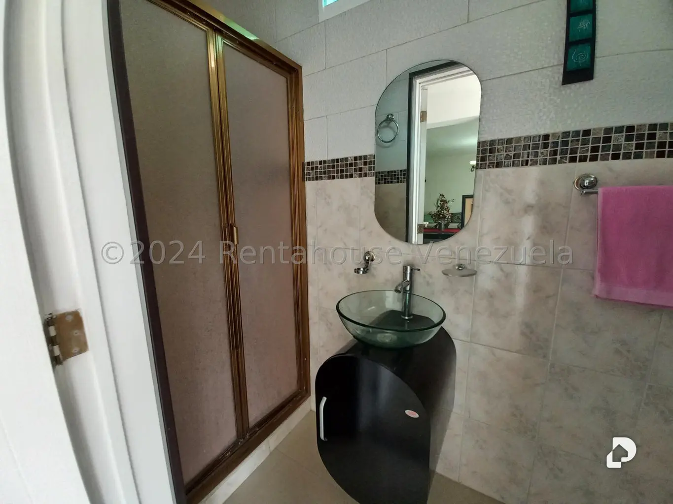 Casa en Prados del Este, Caracas – 21