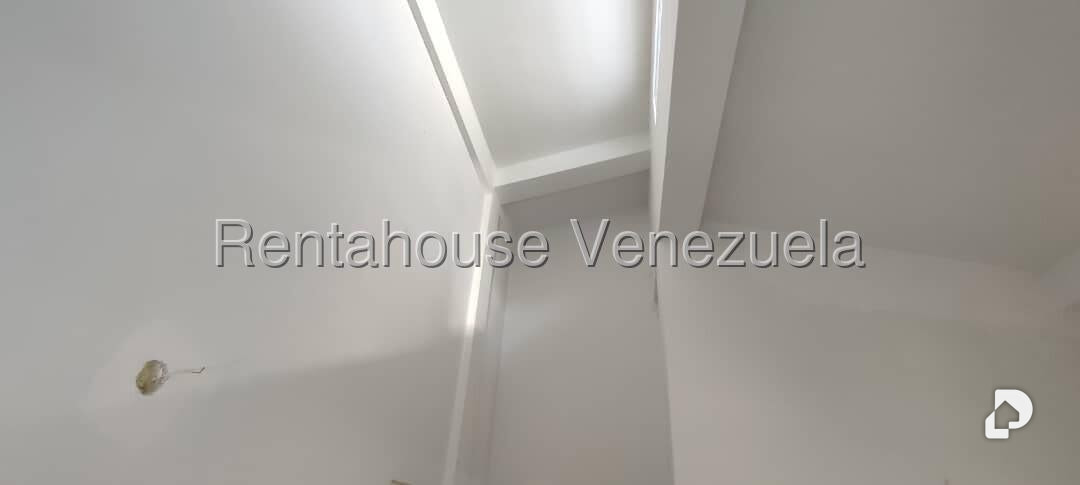 Townhouse en Manzanares, Caracas – 24
