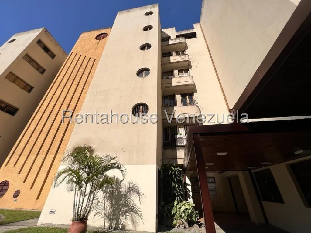Apartment in Los Samanes, Caracas - 1