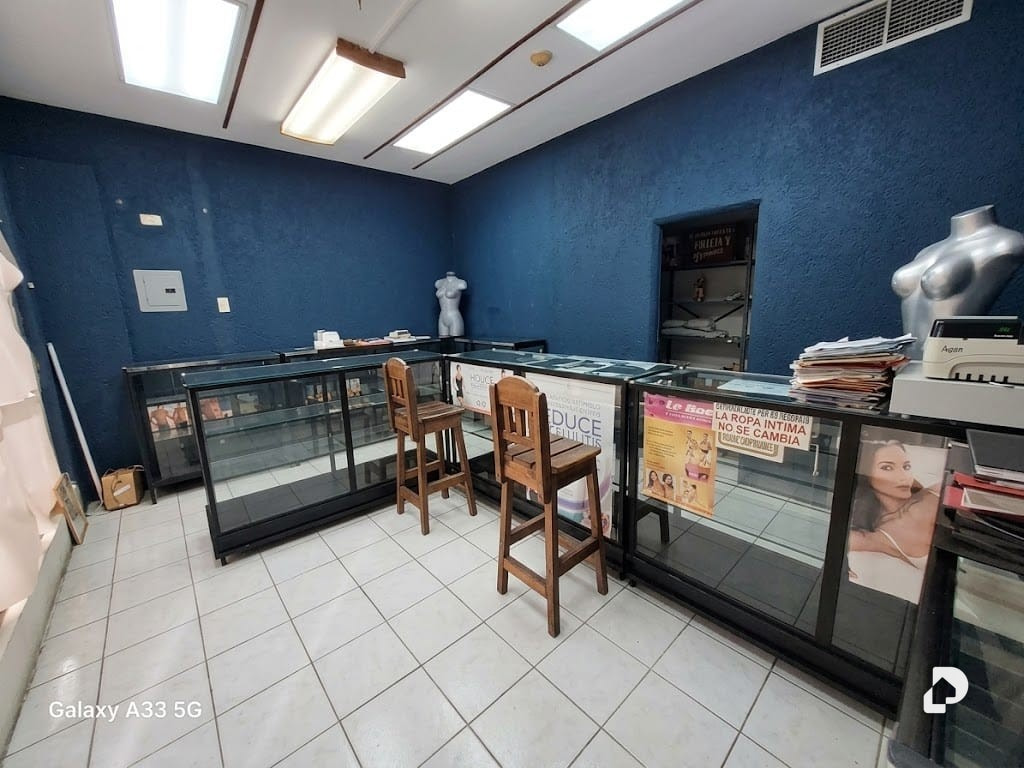 Local comercial en Valencia – 1
